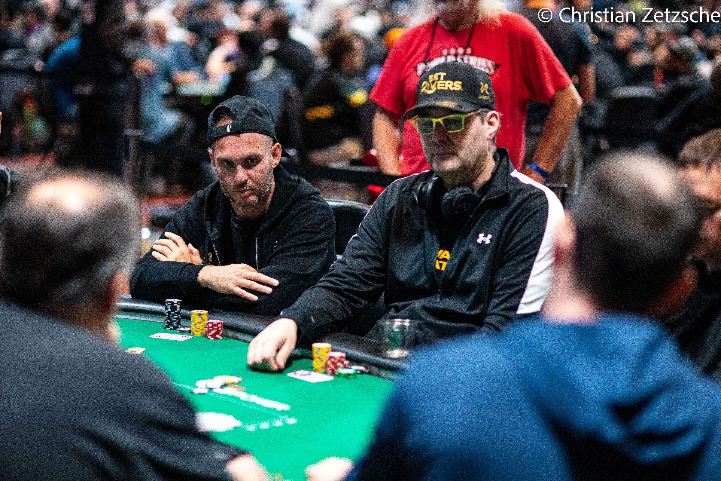 菲尔·海尔姆斯能否在2026 WSOP决赛日上演奇迹，续写传奇？ - 问鼎app